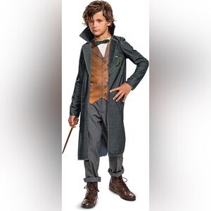 Scamander Costume for Kids, Official Harry Potter Wizarding World Deluxe Sze 4-6